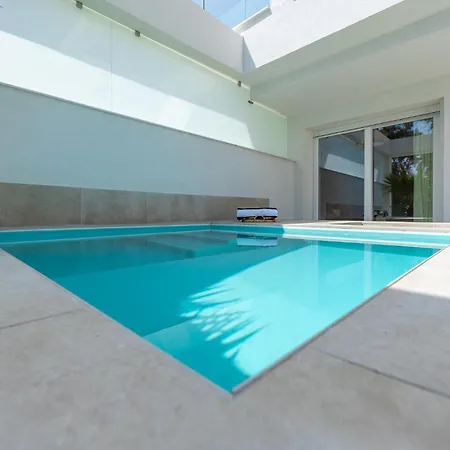 797 - Lujoso Piso Con Piscina Privada
